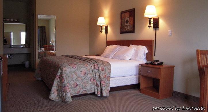 City Heart Inn & Suites Piedmont Екстер'єр фото